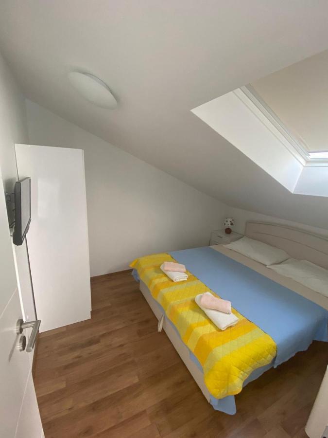 Appartement Genesis 4 à Trogir Extérieur photo